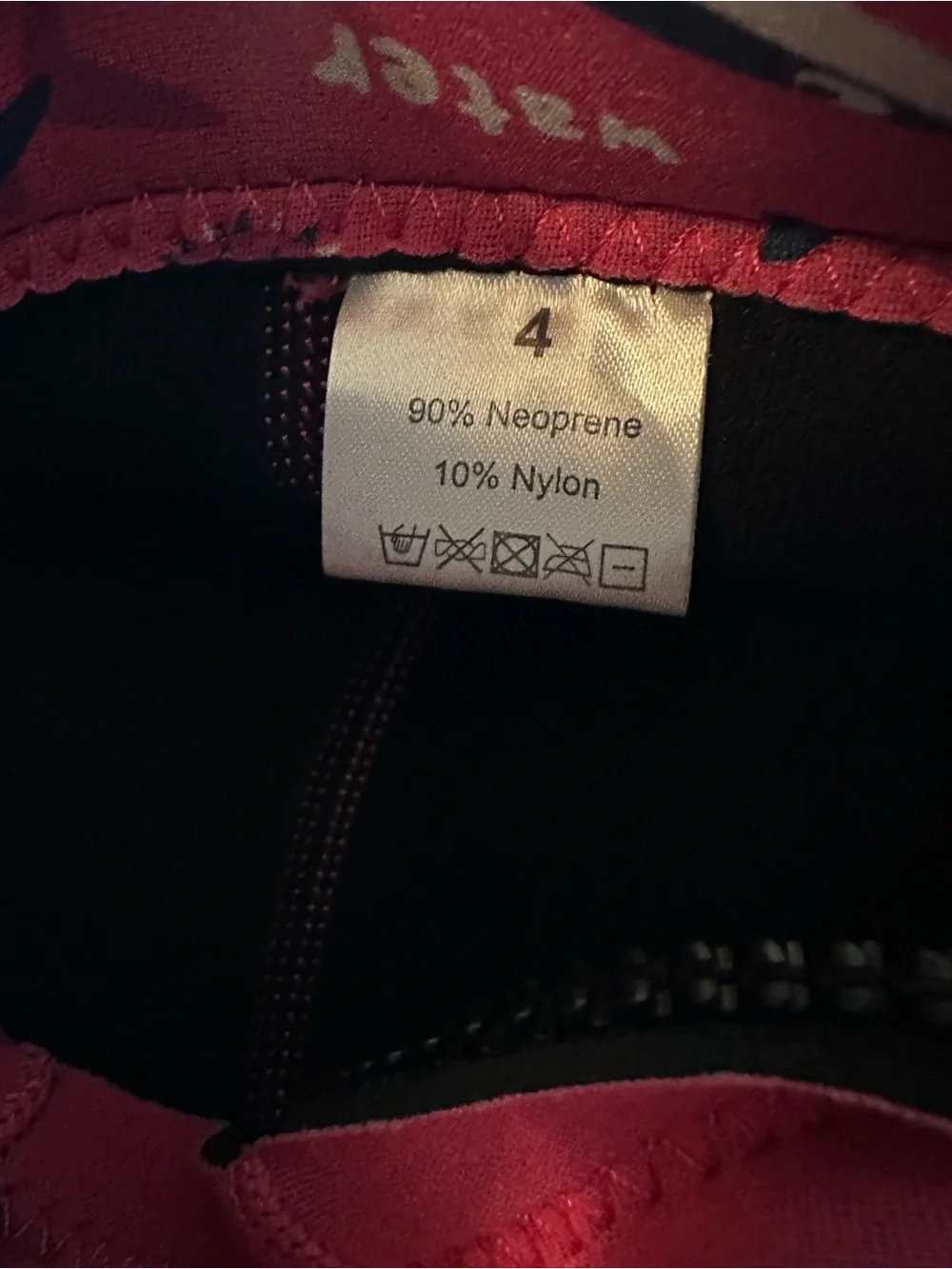 GoldFin Girls Wetsuit Size 4 Pink Shark Ocean Neoprene Shorty Front Zip Swim